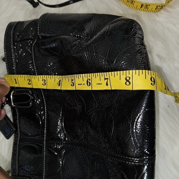 Coach Gallery Embossed Patent Leather shoulder Bag Black  #19462 EUC - Picture 14 of 15